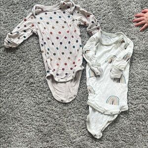 Kyte BABY BUNDLE - Polka Dot and Rainbow Bodysuits
